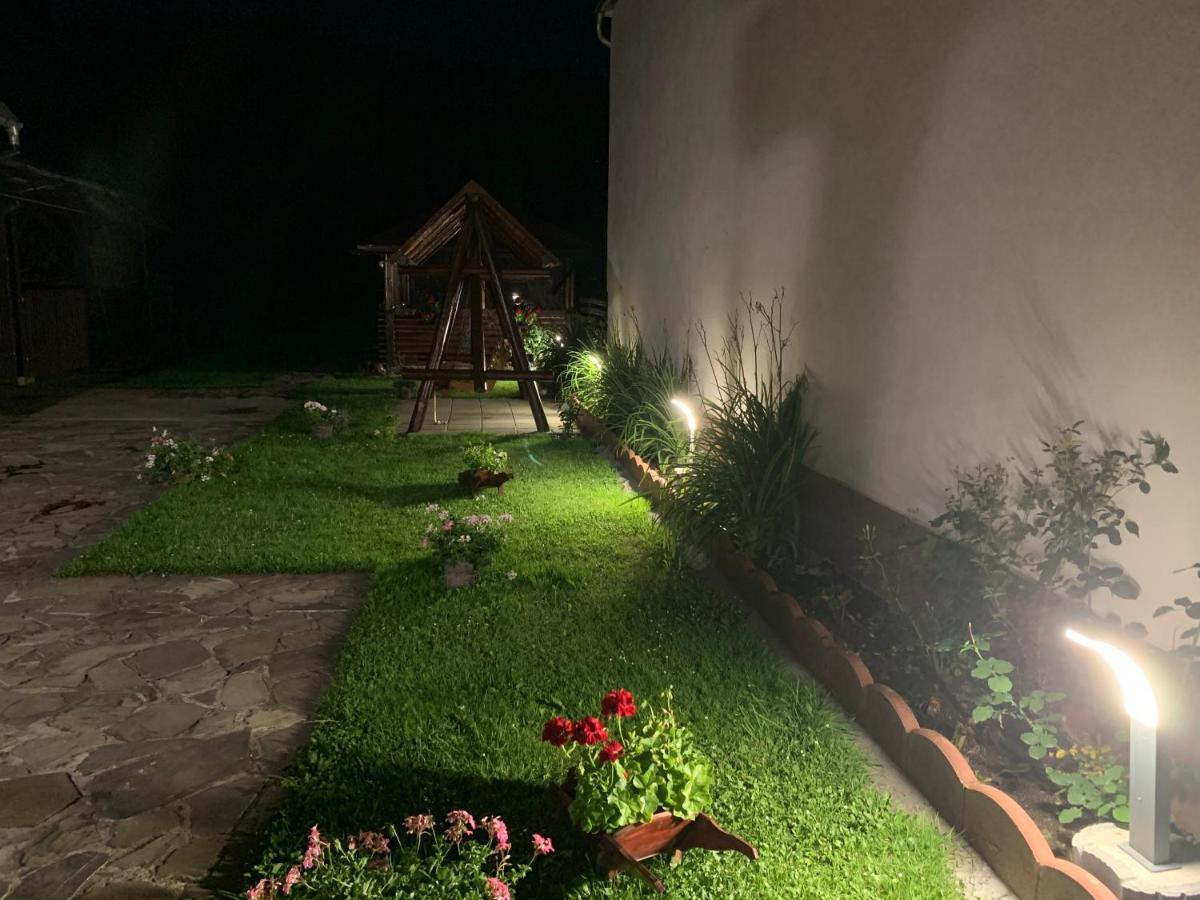 Pensiunea Stoian Cristian  Exteriör bild